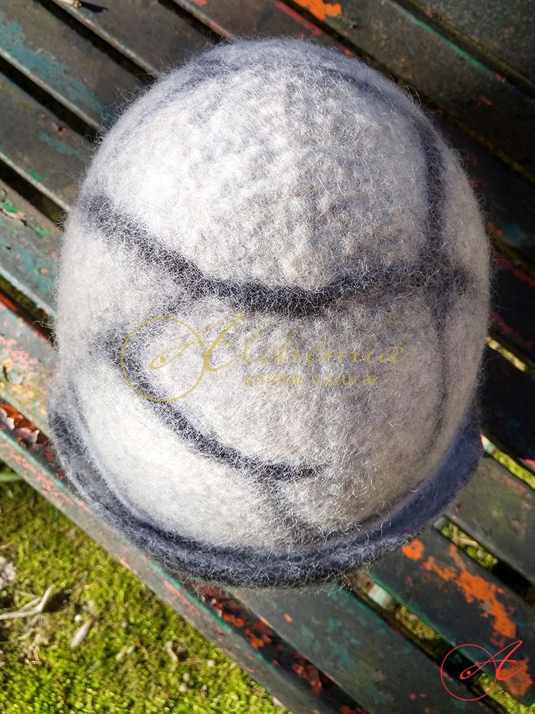 Cappello impermeabile artigianale in Feltro - Grigo -05