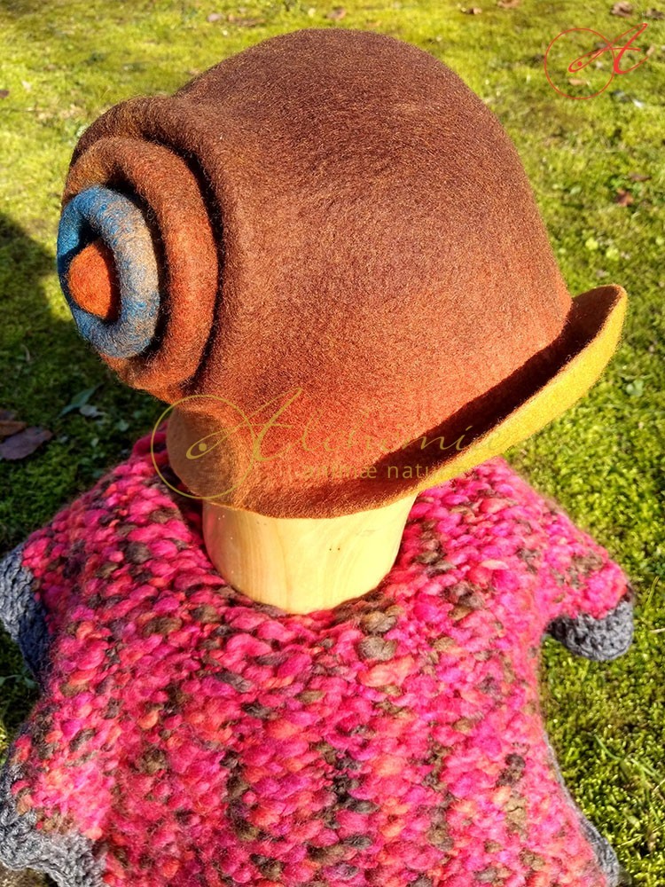 Cappello impermeabile artigianale in Feltro - Ruggine -06
