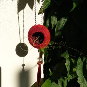 Gioiello in feltro e "Talismani"