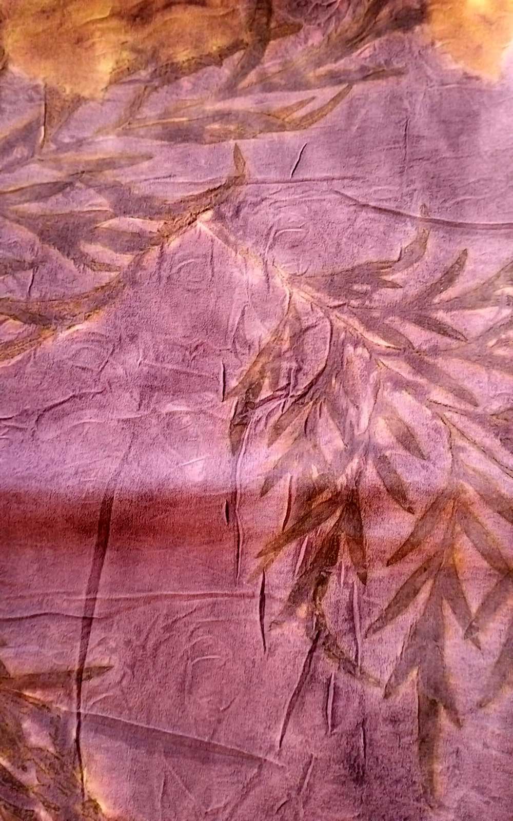 Stola in pura seta - ecoprint - Nel buio