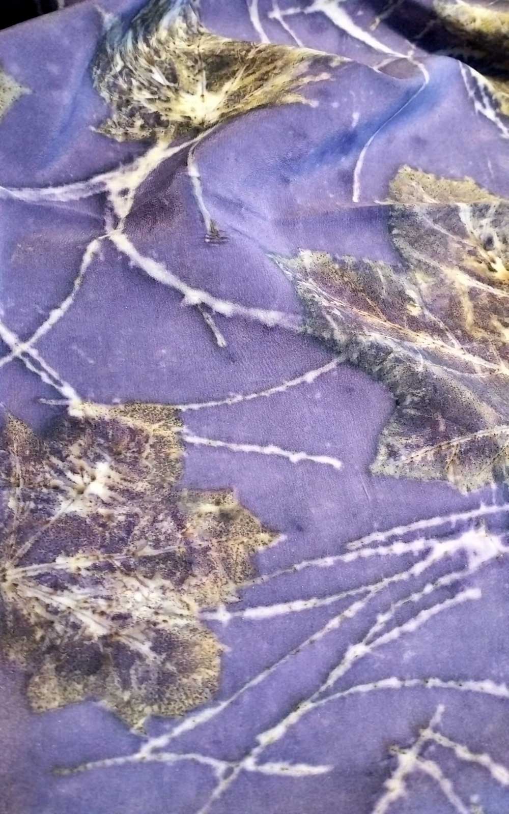 Stola in pura seta - ecoprint - Viola di sera