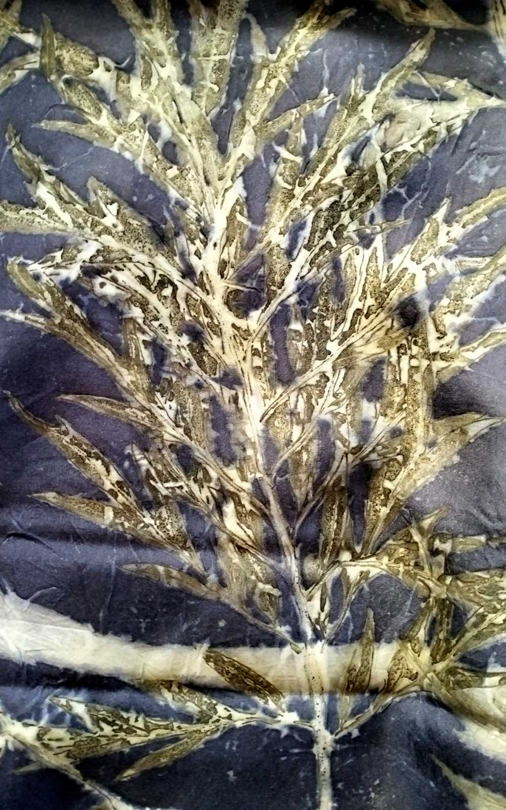 Stola in pura seta - ecoprint - Notturna